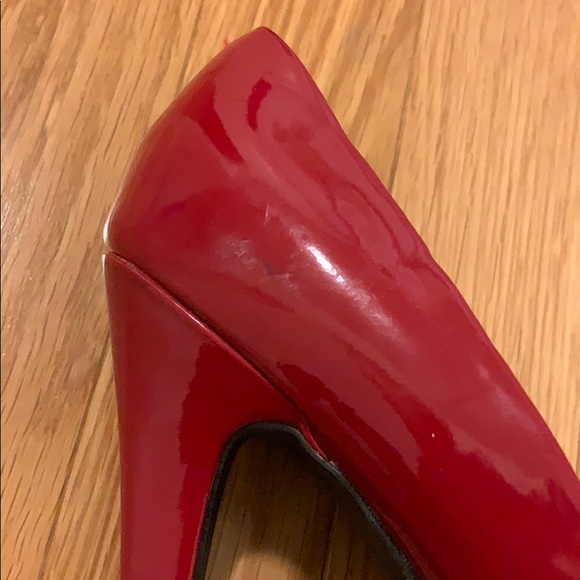 G by Guess - Picture 7 of 8